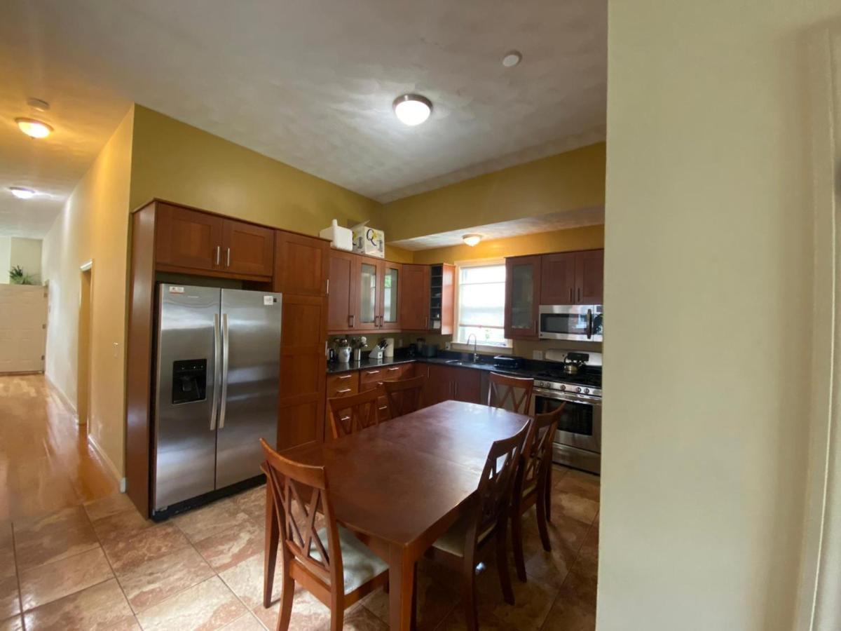 2 Bedroom Boston Condo In Jamaica Plain With Parking Dış mekan fotoğraf