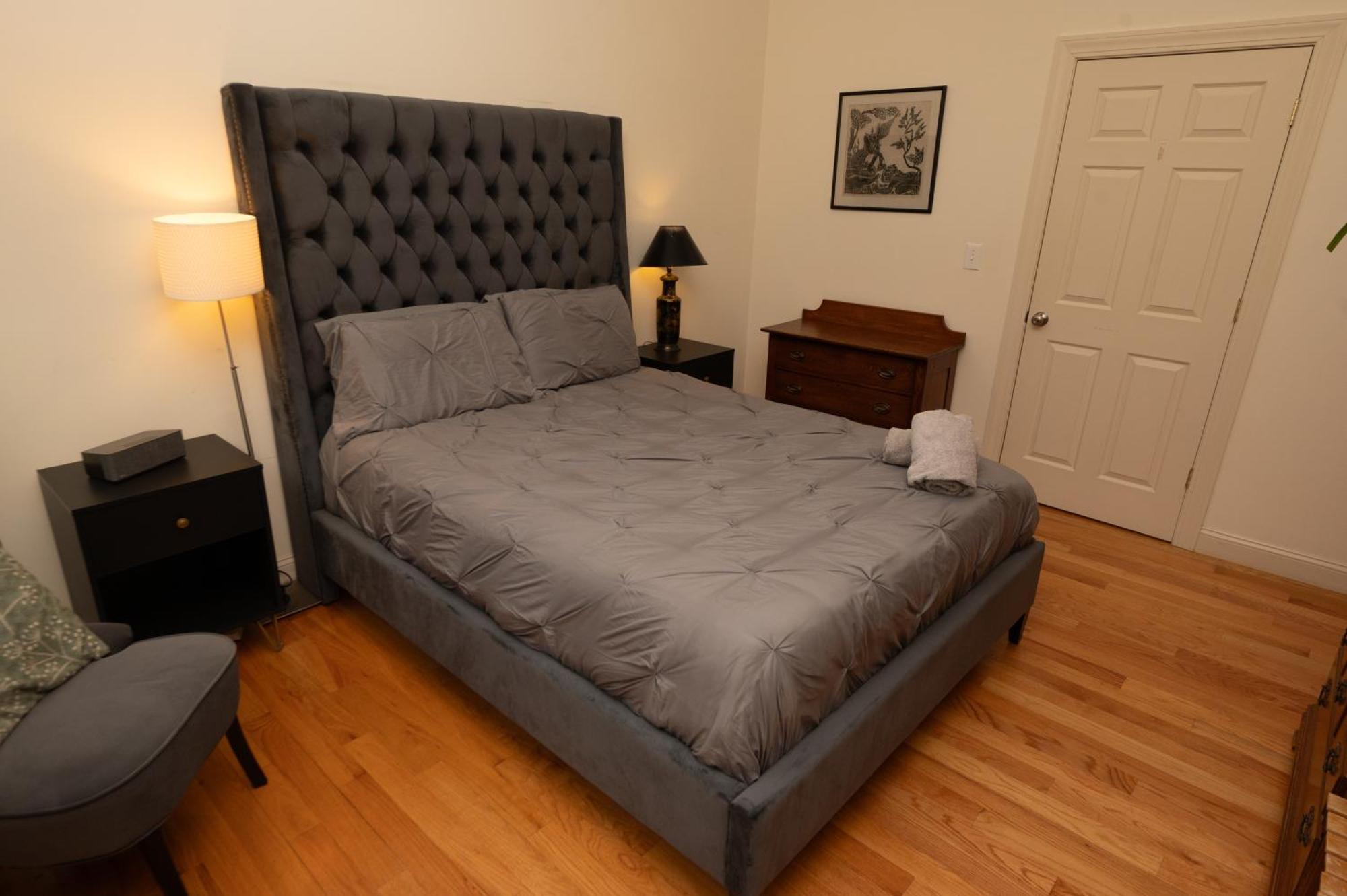 2 Bedroom Boston Condo In Jamaica Plain With Parking Dış mekan fotoğraf